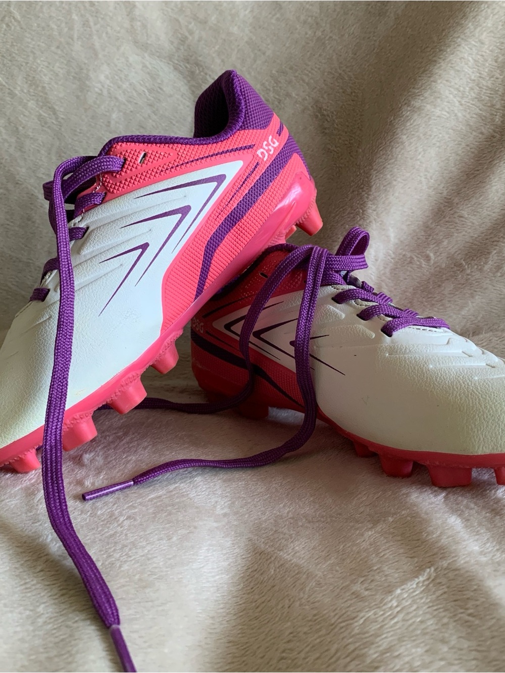 DSG girls White Pink Purple youth soccer Cleats